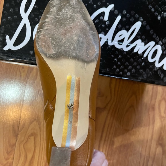 Sam Edelman tawny brown leather booties. - Picture 7 of 11